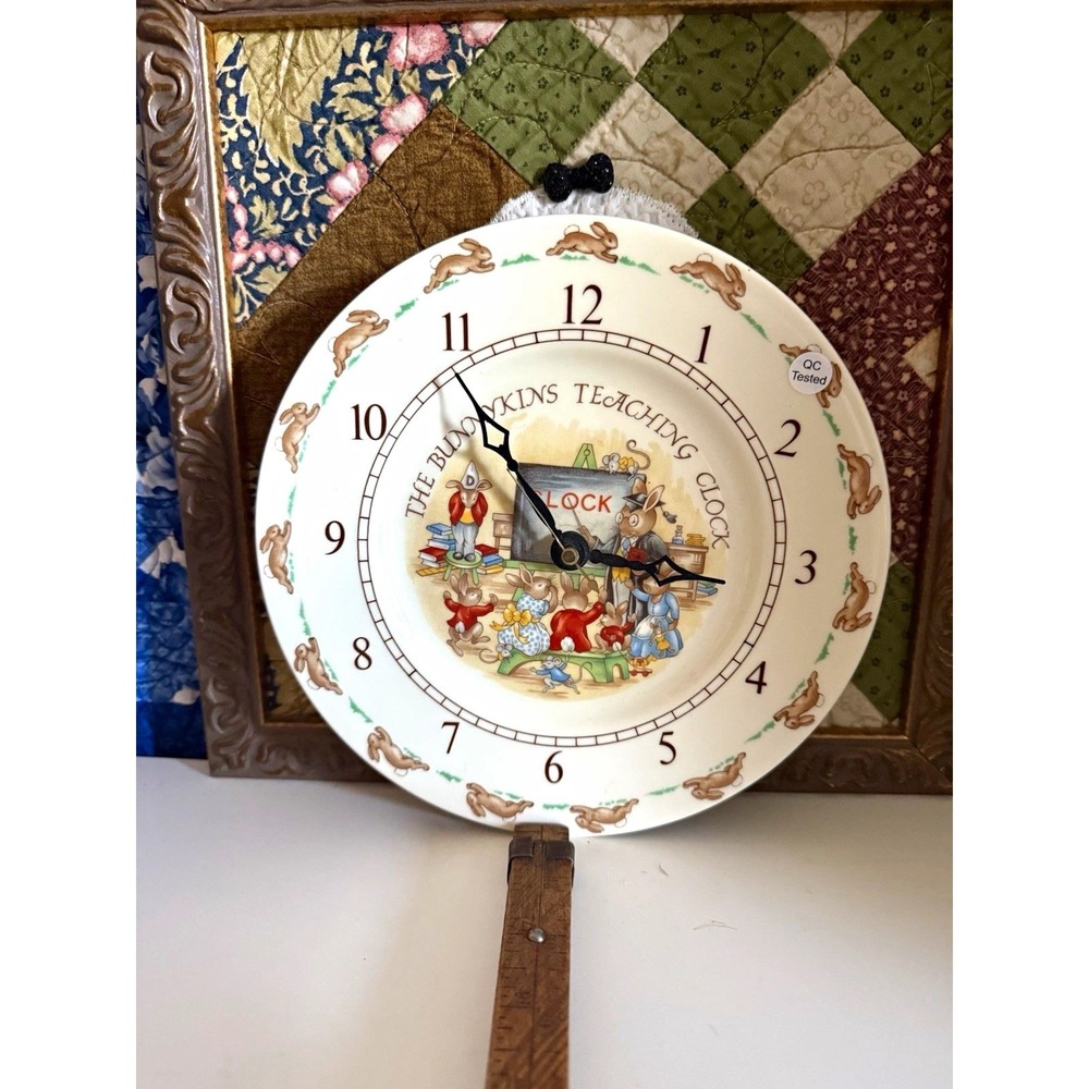 Royal Doulton Bunnykins Teaching Clock Porcelain Plate Wall Clock Quartz